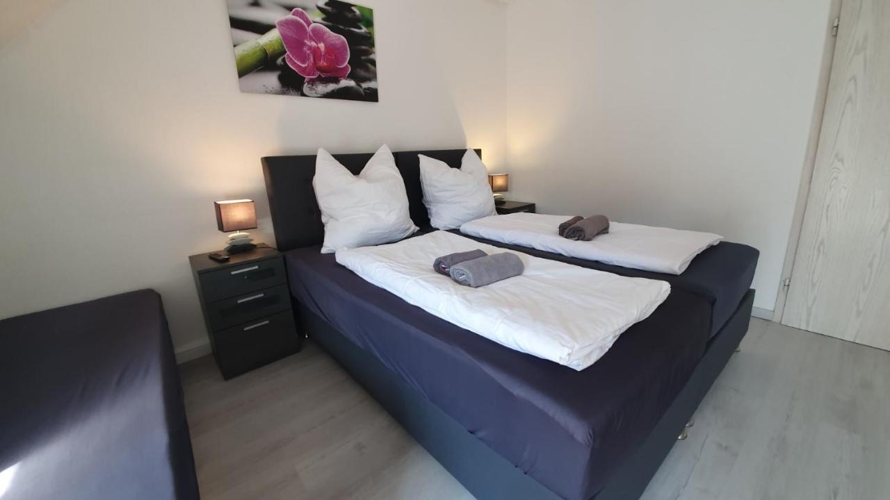 Neuburg Apartment Am Schloss นอยบวร์ก อันแดร์ โดเนา ภายนอก รูปภาพ